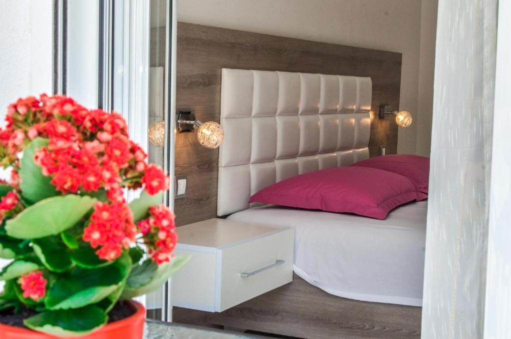 S&M Apartments 울친 외부 사진