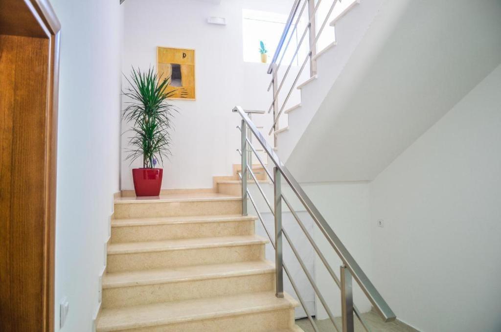 S&M Apartments 울친 외부 사진