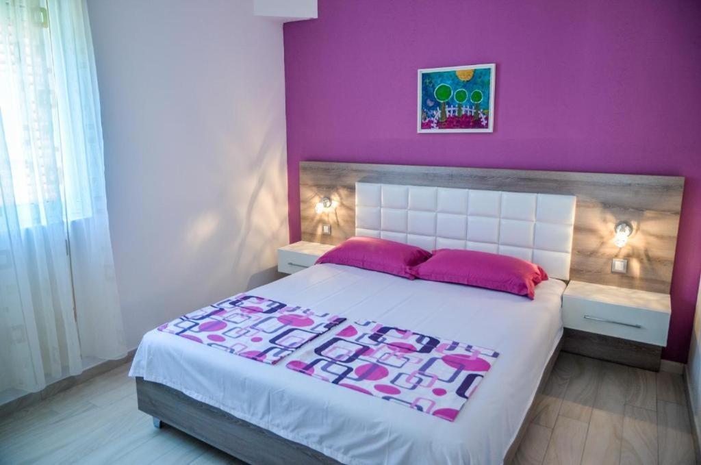S&M Apartments 울친 외부 사진