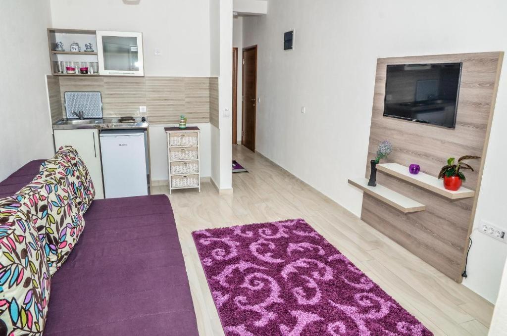 S&M Apartments 울친 외부 사진